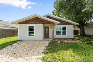 1320 21st Avenue SW, Vero Beach, FL 32962
