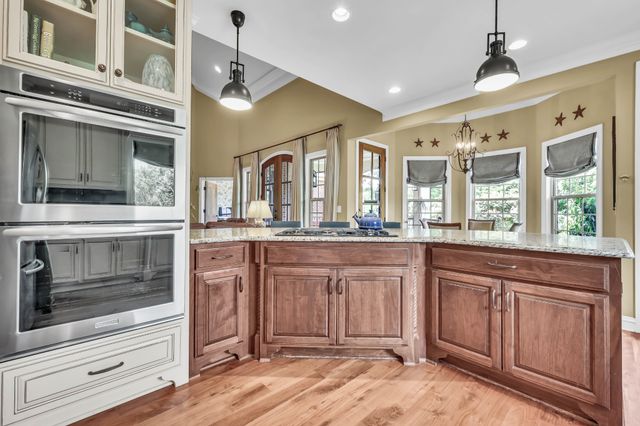 6252 Palomar Ct, Nashville, TN 37211