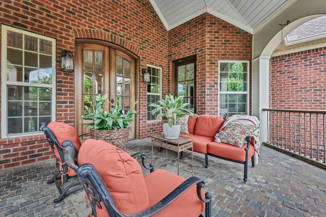 6252 Palomar Ct, Nashville, TN 37211