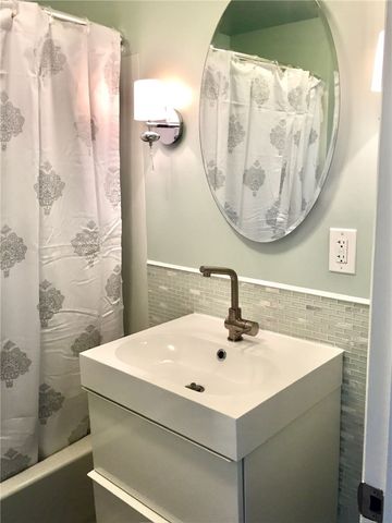 3701 Butler St 8, Lawrenceville, PA 15201