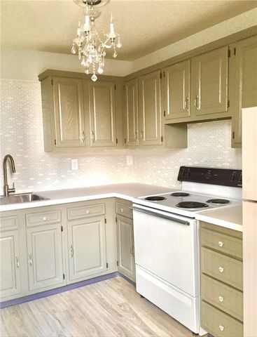 3701 Butler St 8, Lawrenceville, PA 15201