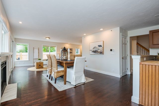 48 County St, Ipswich, MA 01938