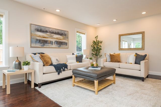 48 County St, Ipswich, MA 01938