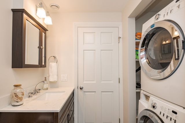 48 County St, Ipswich, MA 01938
