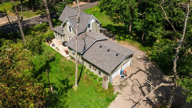 73541 39th Street, Paw Paw, MI 49079