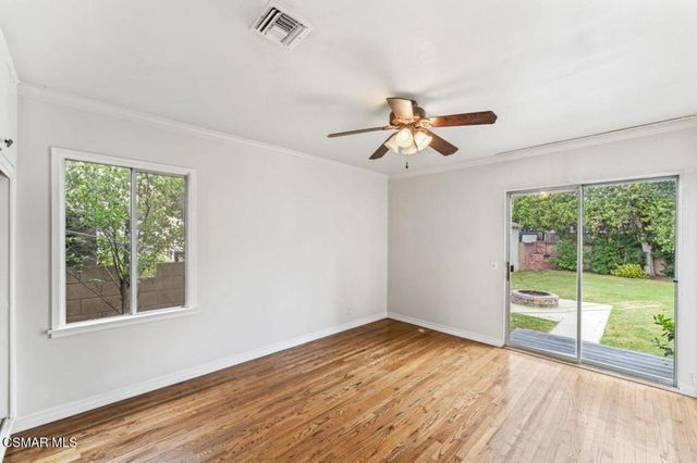 6026 Greenbush Avenue, Van Nuys, CA 91401