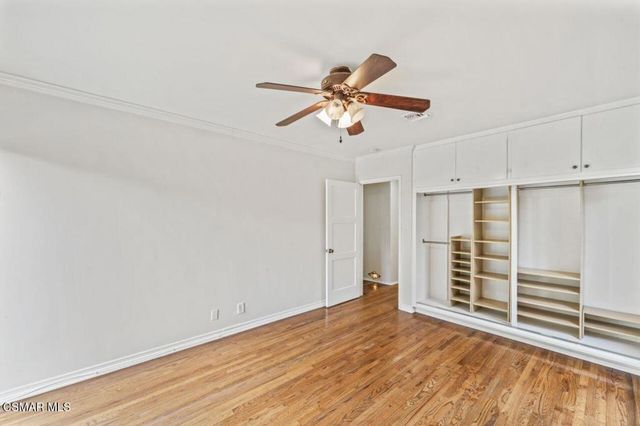 6026 Greenbush Avenue, Van Nuys, CA 91401