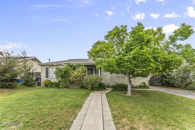 6026 Greenbush Avenue, Van Nuys, CA 91401