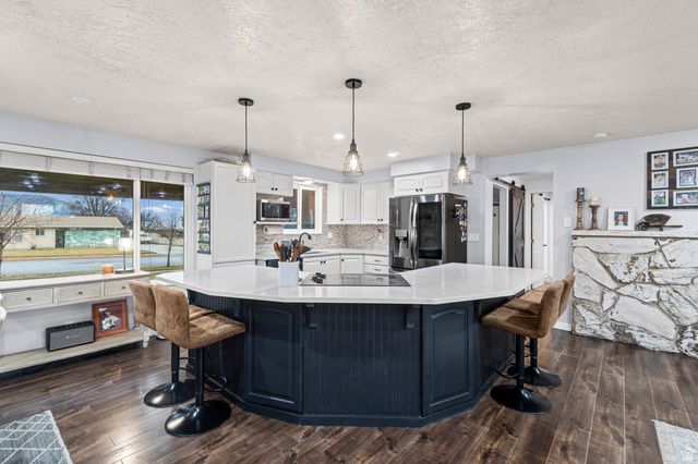 1065 N 100 E, American Fork, UT 84003