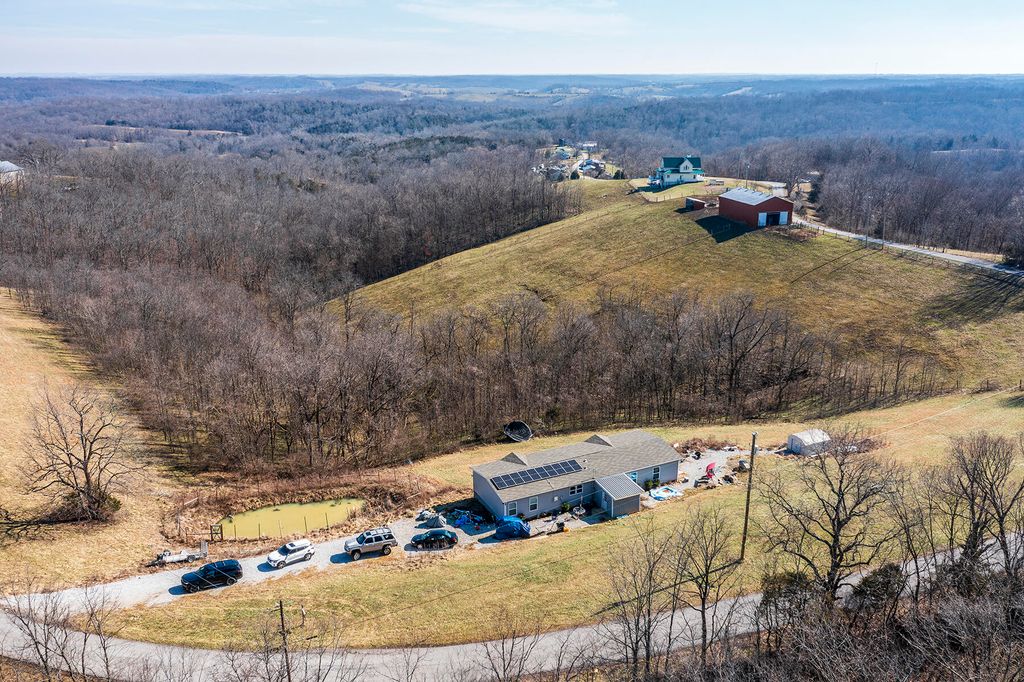 3820 Stoney Creek Road, Carlisle, KY 40311