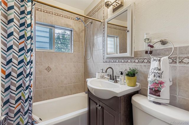 452 N Perry Street, Denver, CO 80204
