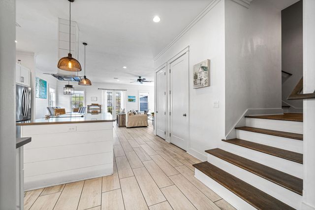 18 Lakeland Drive, Miramar Beach, FL 32550