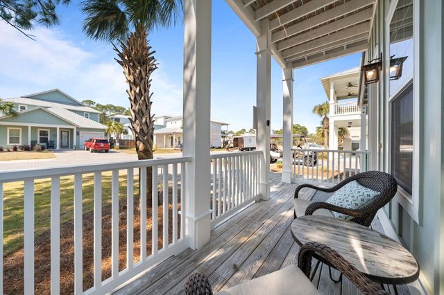 18 Lakeland Drive, Miramar Beach, FL 32550