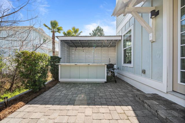 18 Lakeland Drive, Miramar Beach, FL 32550