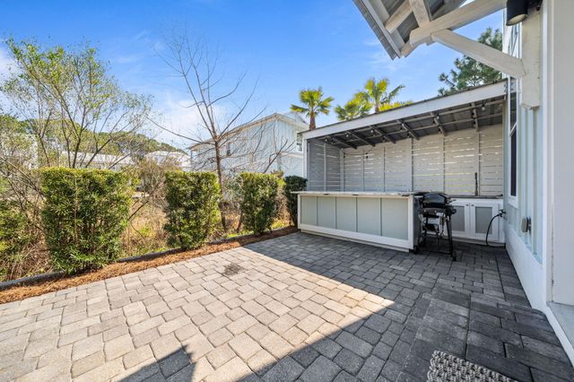 18 Lakeland Drive, Miramar Beach, FL 32550