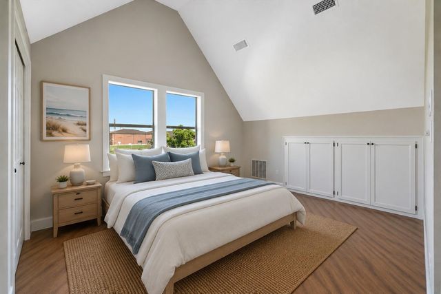 35 Lazy Lane, Kemah, TX 77565
