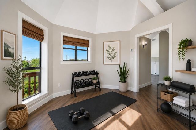 35 Lazy Lane, Kemah, TX 77565