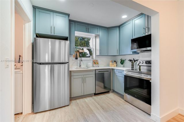 1164 NW 45th Ave, Lauderhill, FL 33313