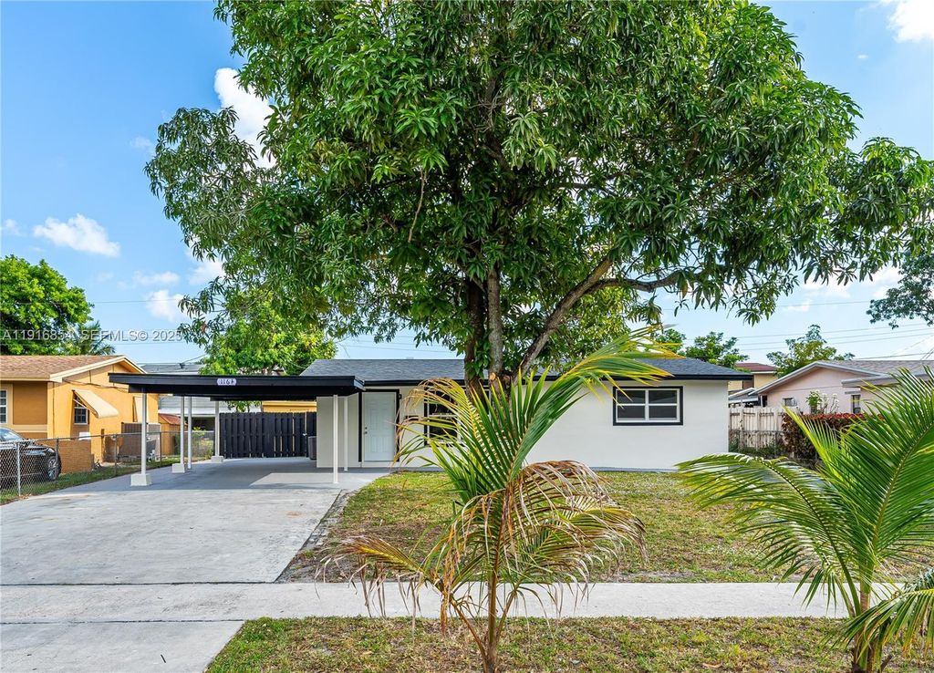 1164 NW 45th Ave, Lauderhill, FL 33313