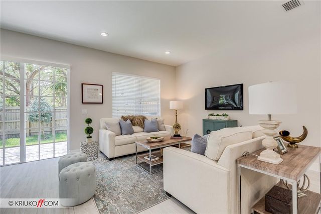 637 SW 12 AVE, Fort Lauderdale, FL 33312