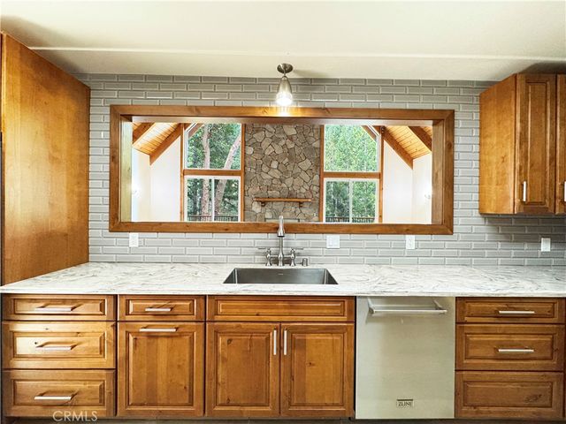 4101 Chinquapin Drive, Willits, CA 95490