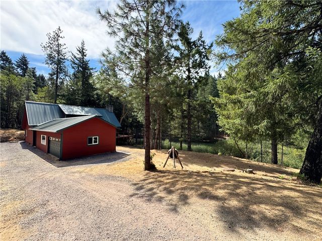 4101 Chinquapin Drive, Willits, CA 95490