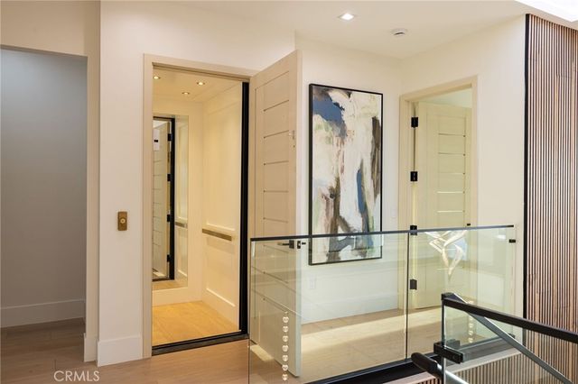 4 Narbonne, Newport Beach, CA 92660