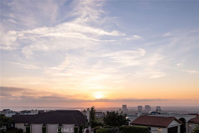 4 Narbonne, Newport Beach, CA 92660