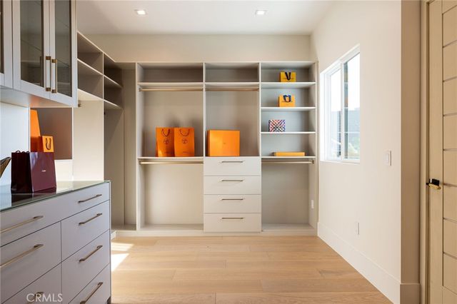 4 Narbonne, Newport Beach, CA 92660