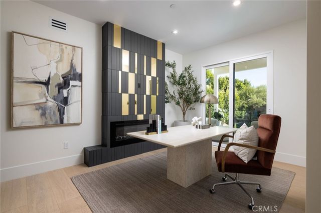 4 Narbonne, Newport Beach, CA 92660