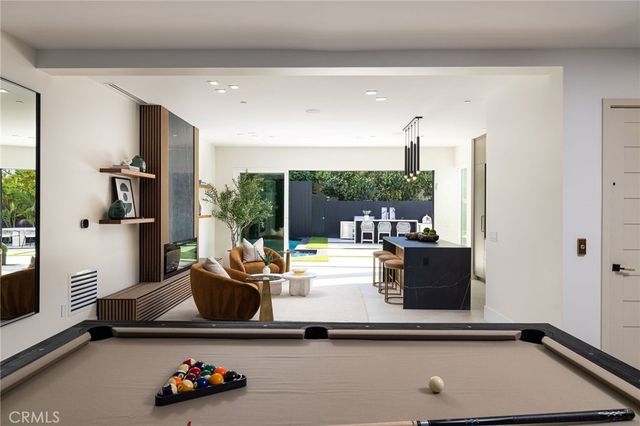 4 Narbonne, Newport Beach, CA 92660