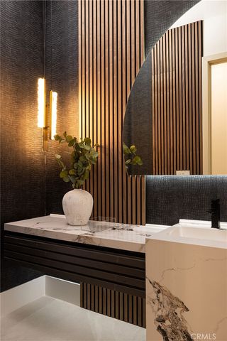 4 Narbonne, Newport Beach, CA 92660