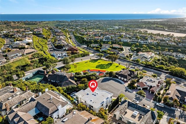 4 Narbonne, Newport Beach, CA 92660
