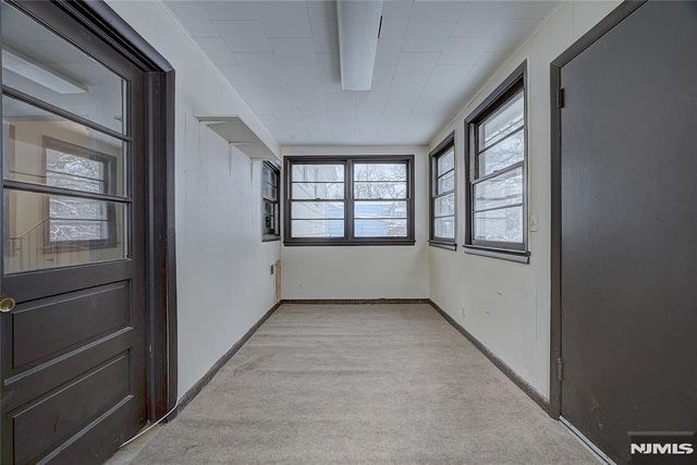 27 Old Short Hills Road, West Orange, NJ 07052