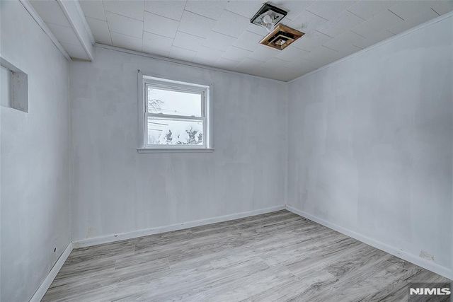 27 Old Short Hills Road, West Orange, NJ 07052