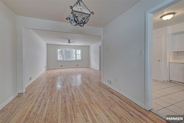 27 Old Short Hills Road, West Orange, NJ 07052