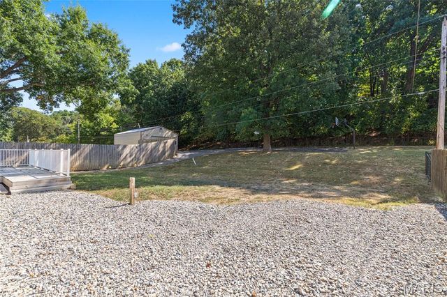82 May Valley Lane, Fenton, MO 63026