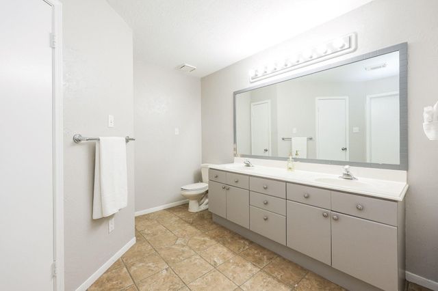 118 Willowwood Circle, Montgomery, TX 77381
