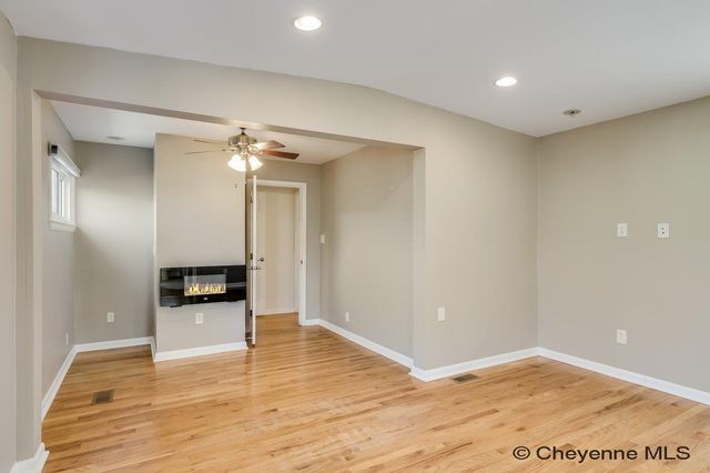 721 SHOSHONI ST, Cheyenne, WY 82009