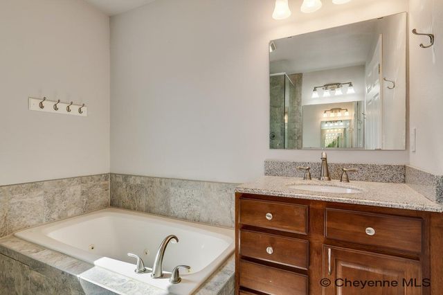 721 SHOSHONI ST, Cheyenne, WY 82009