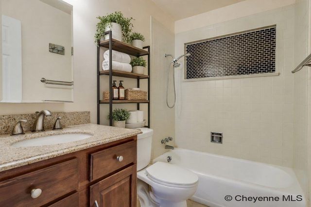 721 SHOSHONI ST, Cheyenne, WY 82009