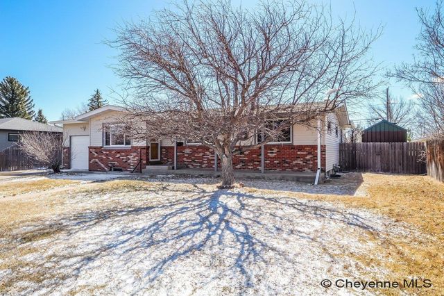 721 SHOSHONI ST, Cheyenne, WY 82009