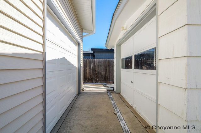 721 SHOSHONI ST, Cheyenne, WY 82009