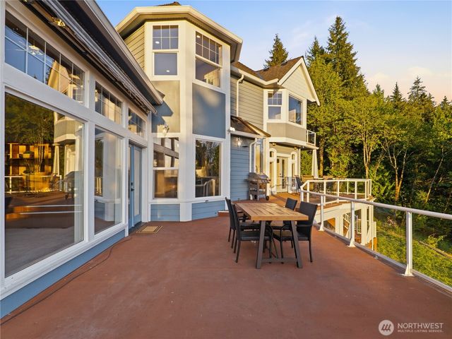 15121 354th Avenue NE, Duvall, WA 98019