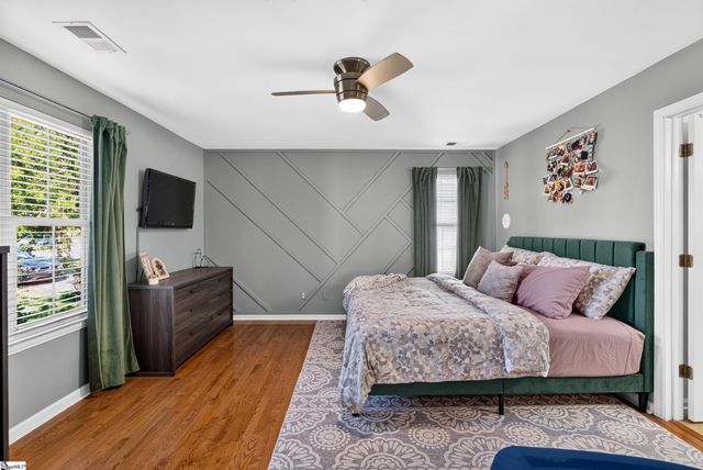 10 River Run, Greenville, SC 29605
