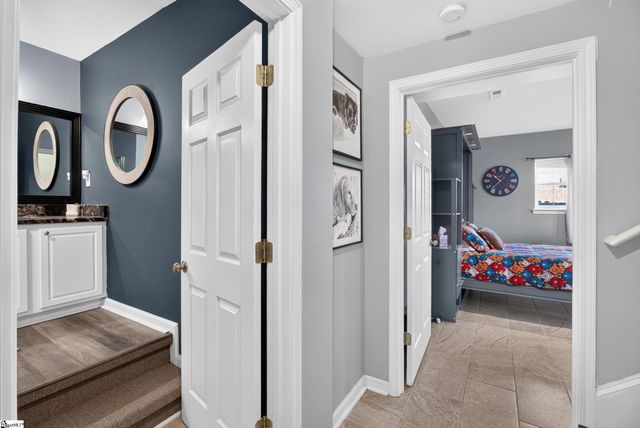 10 River Run, Greenville, SC 29605