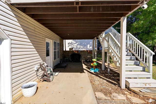 10 River Run, Greenville, SC 29605