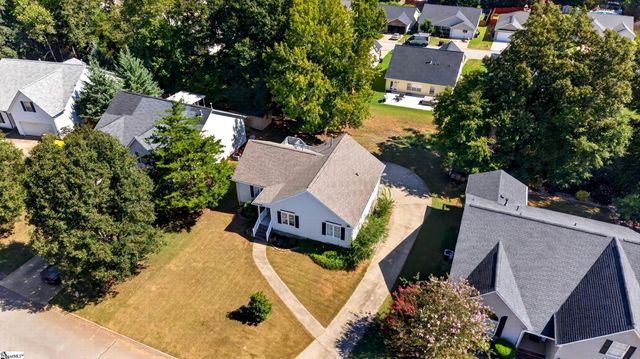10 River Run, Greenville, SC 29605