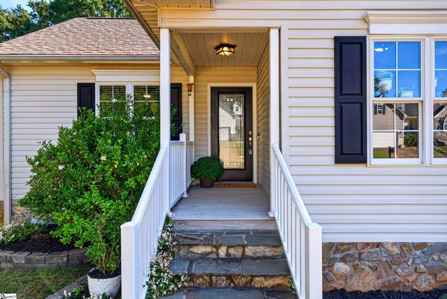 10 River Run, Greenville, SC 29605