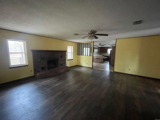 1824 Arabian Lane, Little Rock, AR 72206